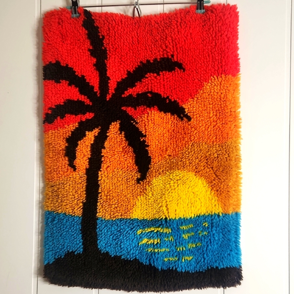 1970's Completed Latch Hook Handmade Sunset Palm Tree Wall Hanging 27×18